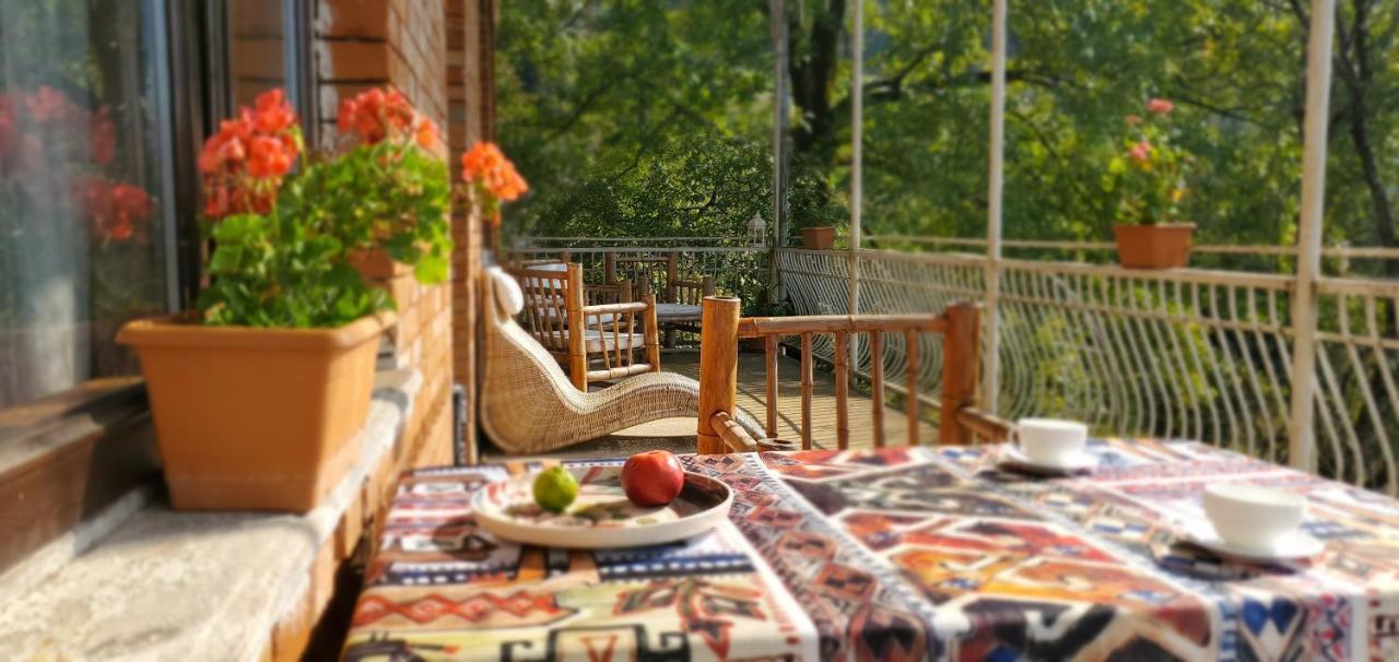 Villa Gelati Кутаиси Экстерьер фото